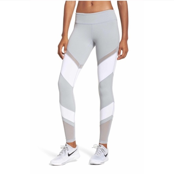 Zella Pants - Zella Colorblock Crop Leggings